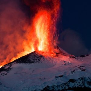 etna eruzione laterale