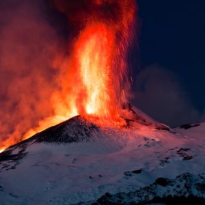 etna eruzione laterale