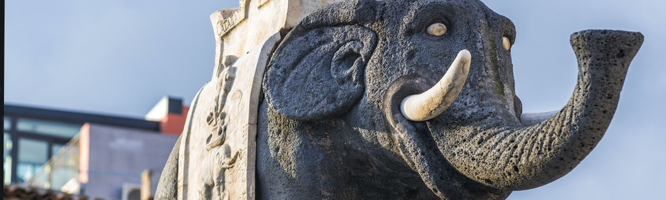 célèbre fontaine de l’éléphant