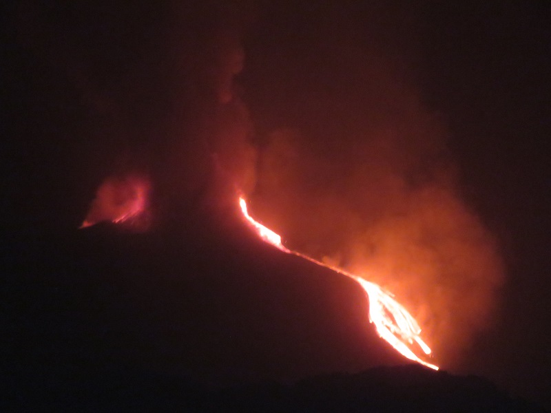 ERUPTION DE 9 AOUT