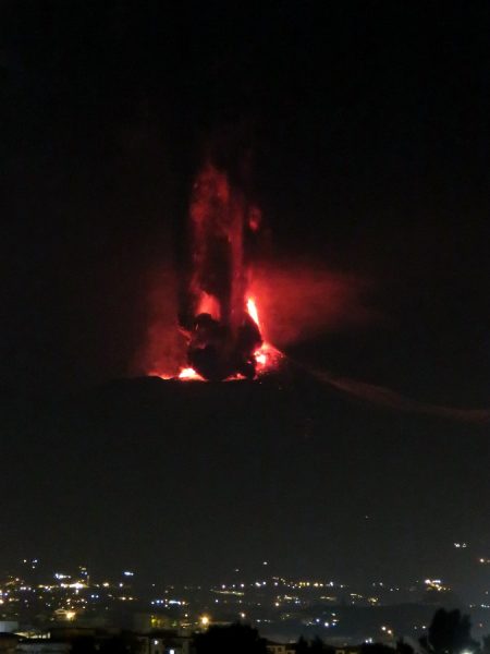 grande eruption02